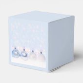 フェスティバルシルバーのクリスマスボールを雪に フェイバーボックス (裏面サイド)