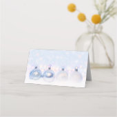 フェスティバルシルバーのクリスマスボールを雪に プレイスカード (裏面)