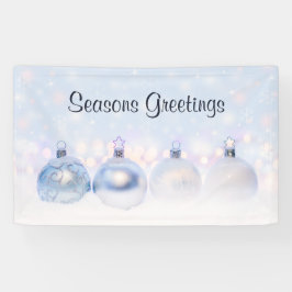 フェスティバルシルバーのクリスマスボールを雪に 横断幕