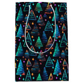 フェスティバルネオンブラックブルークリスマスツリーパターン ミディアムペーパーバッグ (正面)