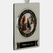 フェスティバルピンクワンラインアートクリスマスファミリーフォト シルバープレートバナーオーナメント (右)