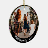 フェスティバルピンクワンラインアートクリスマスファミリーフォト セラミックオーナメント (右)