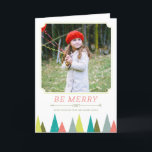 フェスティバルフォレストの休日の写真グリーティングカード シーズンカード<br><div class="desc">すべての写真はサンプルとしてのみ表示され、転売には使用されない。この製品は、サンプル写真が自分の画像に置き換えられた後にのみ購入することを意図している。</div>