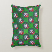 フェスティバルブルー白サッカーの赤のボールパターン アクセントクッション (正面(垂直))