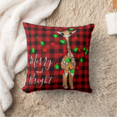 フェスティバルホリデーキリン、きらびやかな光、赤い格子模様 クッション (ブランケット)