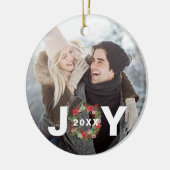 フェスティバルリースと年写真とクリスマスジョイ セラミックオーナメント (左)