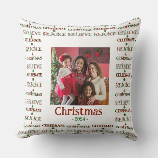 フェスティバルレッドグリーンクリスマスタイポグラフィ1写真 クッション (正面)