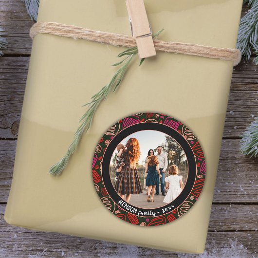 フェスティバルレッドワンラインアートクリスマスファミリーフォト ラウンドシール