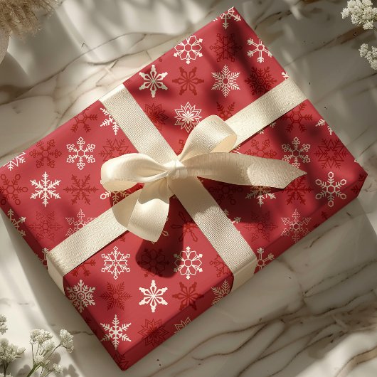 フェスティバルレッド&ホワイトスノーフレーククリスマス ラッピングペーパー