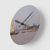 フェスティバル ラウンド壁時計 (傾斜)