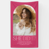 フェテモダンピンク彼女はそれを撮影したアーチ卒業 横断幕 (縦)