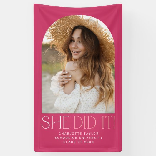 フェテモダンピンク彼女はそれを撮影したアーチ卒業 横断幕 (縦)