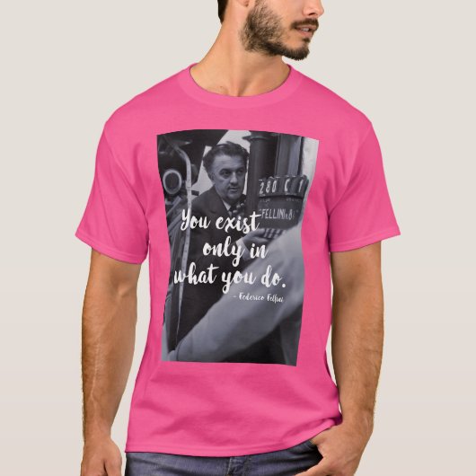 フェデリコ・フェリーニ – 引用文 Tシャツ (正面)
