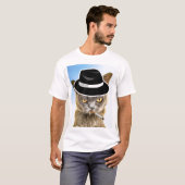 フェドラTシャツを着た猫喫煙たばこ Tシャツ (正面フル)