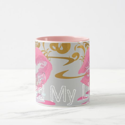 フェミおもしろいニスト引用文読マイ唇 マグカップ (中央)