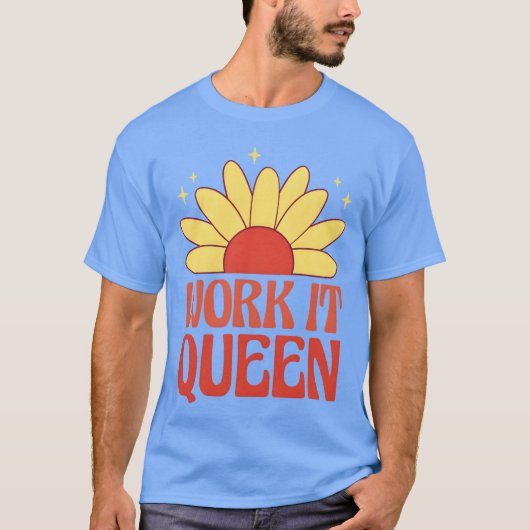 フェミニストを掲げるクイーンのフレーズ 友達へのギフト Tシャツ (正面)
