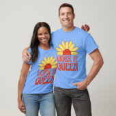 フェミニストを掲げるクイーンのフレーズ 友達へのギフト Tシャツ (ユニセックス)