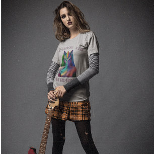 フェミニスト・ユニコーンが家父長制の虹を破壊 Tシャツ