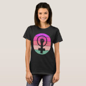 フェミニズムのシンボル女性の平等フェミニスト Tシャツ (正面フル)