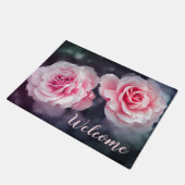 フェミニンなピンクのバラの花の写真の歓迎 ドアマット (アングル)