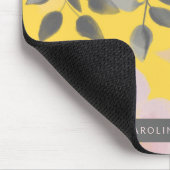 フェミニンイエローピンクグレーフローラと名前 マウスパッド (コーナー)