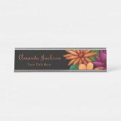 フェミニンカスタムカラフル咲き花黒 デスクネームプレート (正面)