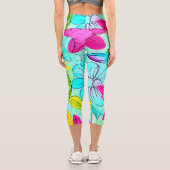 フェミニンカラフルフローラブルー背景かわいい カプリレギンス (裏面)