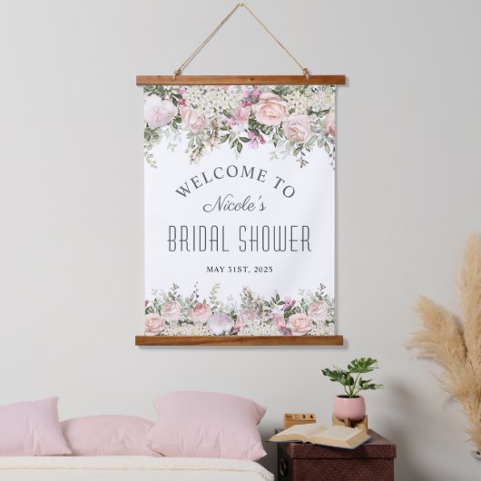 フェミニンピンクローズフラワーブライダルシャワーウェルカム 吊り下げ型タペストリー (寝室)
