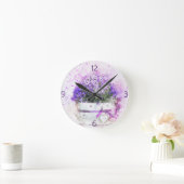 フェミニン、ラベンダー紫色の花の花束 ラウンド壁時計 (ホーム)