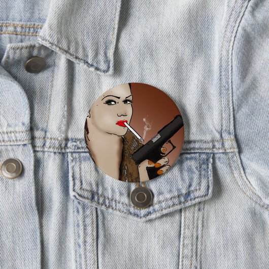 フェムファタール – 喫煙と銃のボタン 缶バッジ (インサイチュ)