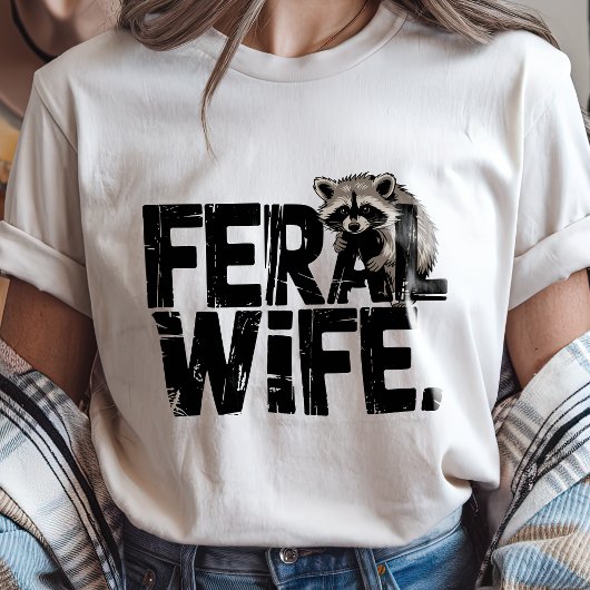 フェラおもしろいル妻ラクーン動物の野生のユーモア Tシャツ