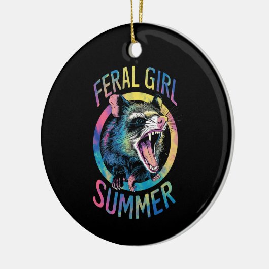 フェラルガールサマーオポッサム絞り染めラクーン セラミックオーナメント (左)