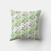 フェラルドは紅葉の中で クッション (裏面)