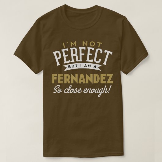 フェルナンデス フェルナンデス 名前 Tシャツ (デザイン正面)