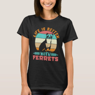 フェレットとフェレット Tシャツ