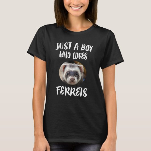 フェレットの動物の贈り物が大好きな少年 Tシャツ (正面)