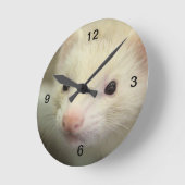 フェレットの顔 ラウンド壁時計 (傾斜)