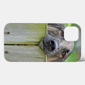 フェンス越しに見るドイツの羊飼い Case-Mate iPhoneケース (裏面 (横))