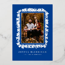 フォイルに包まれたベリーが写真カードのフレームを形成している