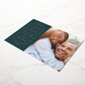 フォイルデコニューイヤーズホリデーカード – ティール（緑がかった色） 箔招待状 (回転した状態)