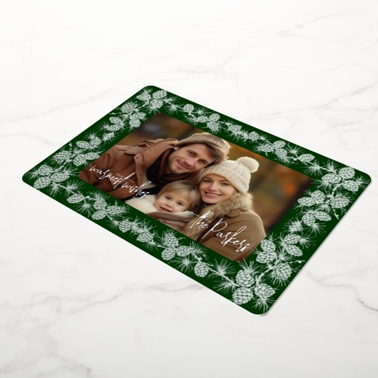 フォイルピネコーンホリデイフォトカード – モアグリーン 箔シーズンカード (回転した状態)