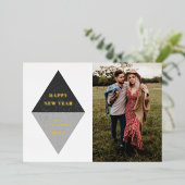 フォイル新年の幾何学的なフォトカード – 黒 箔招待状 (立ち正面)