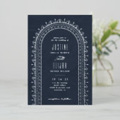 フォイル華美アーチ結婚式招待状 – ネイビー 箔招待状 (立ち正面)