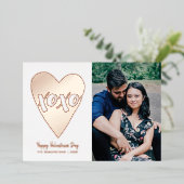 フォイルXOXOハートバレンタインデーカード – 白 箔招待状 (立ち正面)