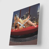 フォキシペントハウスレスリング スクエア壁時計 (傾斜)