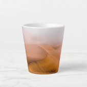フォギーのナミブ砂漠 カフェラテマグ (正面)