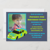 フォトが必要なスピードレースカーボーイズ4歳誕生日 招待状 (正面)