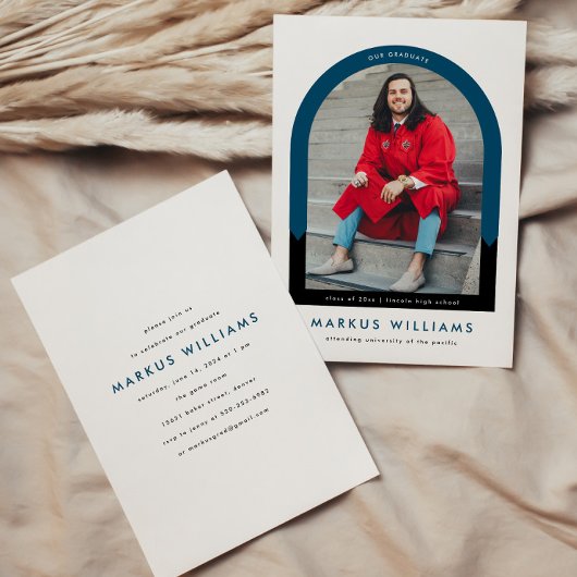 フォトアーチネイビーブルーシンプル卒業パーティー 招待状