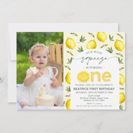 フォトイエローレモンメインスクイーズ1st誕生日 招待状 (正面)