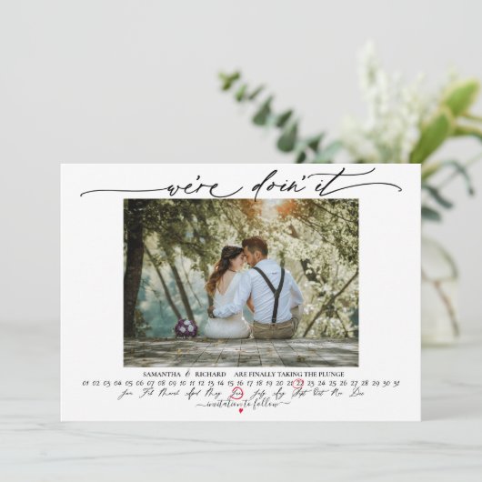 フォトインフィニティカレンダーが日付を保存した (スタンド正面)